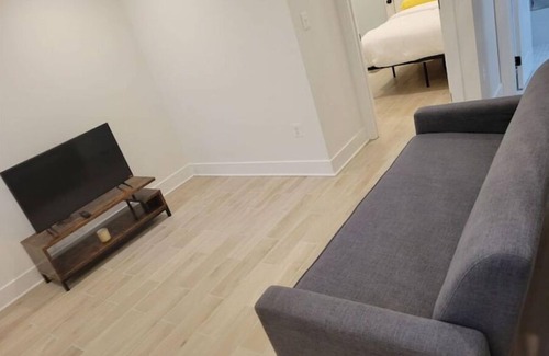 Bellevue Apartamento | The Kickback!