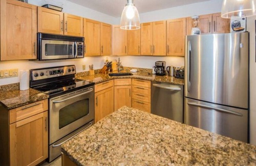 Killington Apartamento | The Killington Chalet, Hot Tubs, Sauna, Boot Dryer