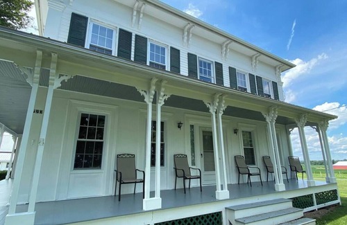 Geneva Casa | The "Kimestead" - Finger Lakes & Wine Trail Estate!
