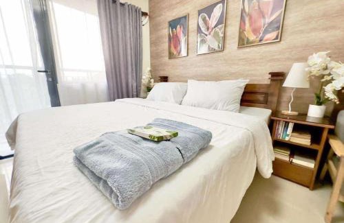 Iloilo Apartamento | The King Bed In SMDC, SM City Diversion Rd Iloilo City