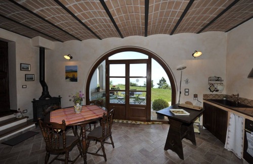 Lisciano Niccone Apartamento | The King's Oak with a view of Lake Trasimeno