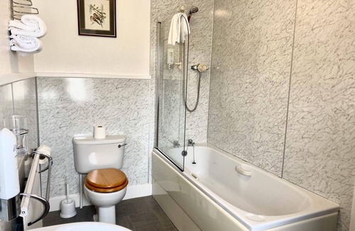 Castle Douglas Hotel | The Kings Arms Hotel