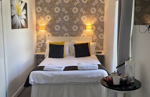 Castle Douglas Hotel | The Kings Arms Hotel