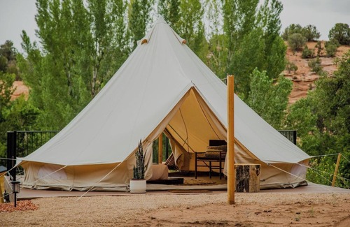 Kanab Alquiler De RV | The Kiva Suite - Private Cave Tent #4