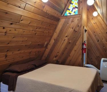 Frankfort Casa | The Koal-mine-inn - Great Location & Ac!