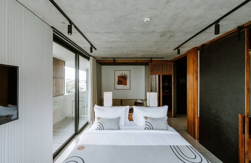 Berawa Hotel | The Komu Canggu Bali