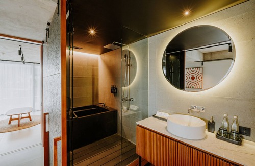Berawa Hotel | The Komu Canggu Bali