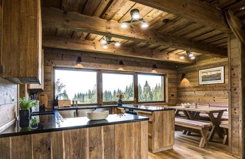 Vychodna Casa | El Krivan Estate se encuentra en medio del Parque Nacional de los Altos Tatras.