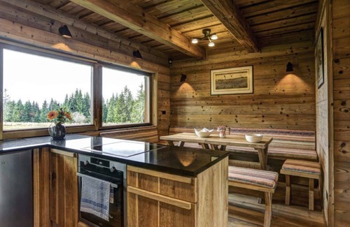 Vychodna Casa | El Krivan Estate se encuentra en medio del Parque Nacional de los Altos Tatras.