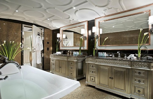 Jing'an Hotel | The Kunlun Jing An