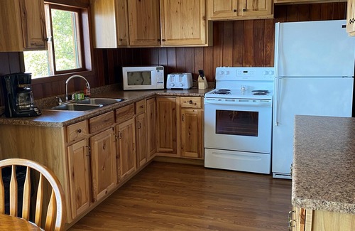 Machin Cabina | The L&S Lodge on Eagle Lake