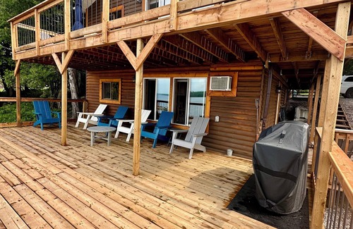 Machin Cabina | The L&S Lodge on Eagle Lake