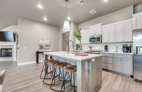 Norman Casa | The Ladera Lane Retreat