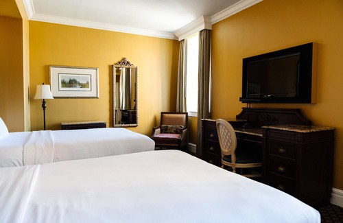 Central Business District Hotel | The Lafayette New Orleans By Kasa Living