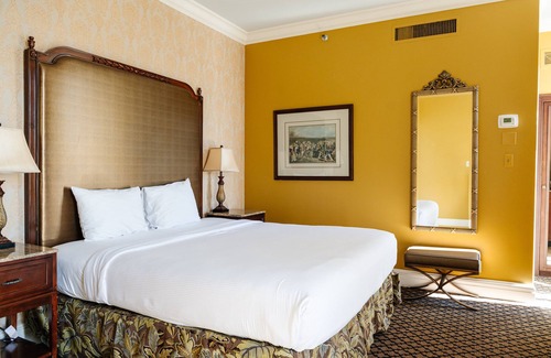 Central Business District Hotel | The Lafayette New Orleans By Kasa Living