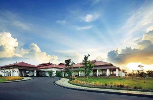 Naypyidaw Hotel | The Lake Garden Hotel Nay Pyi Taw - MGallery Collection