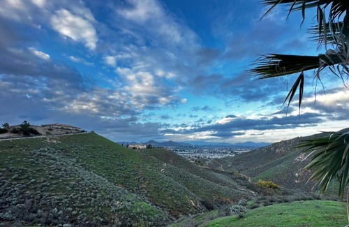 Riverside Casa | The Lake Hills Reserve House