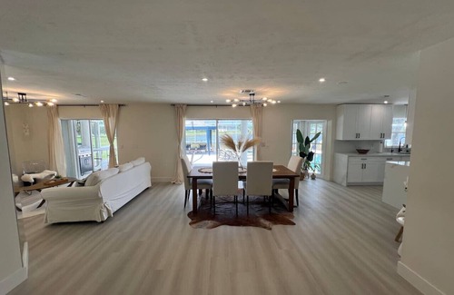 Joel Casa | the lake house at Lehigh acres