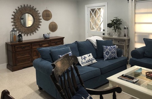 Sebring Casa | "THE LAKE HOUSE " Bring your RV, your Boat