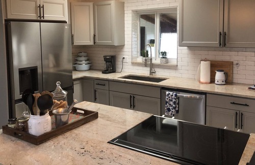 Sebring Casa | "THE LAKE HOUSE " Bring your RV, your Boat