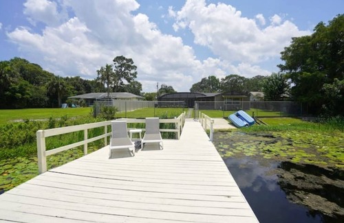 Casselberry Casa | The Lake House