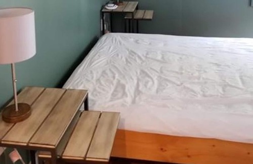 French River Cabaña | The Lake House - Yoga Studio, swimming, boating, hiking and more!
