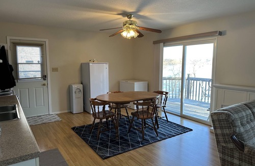 Saskatchewan Cabina | The Lake Retreat