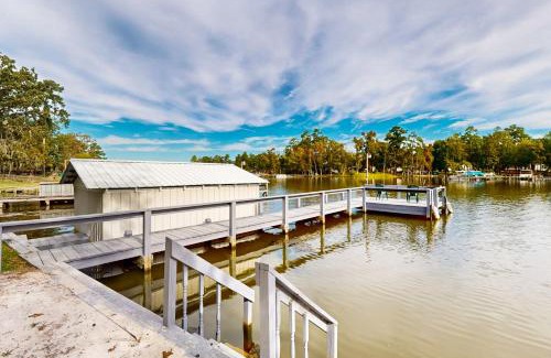 Manning Casa | The Lakehouse