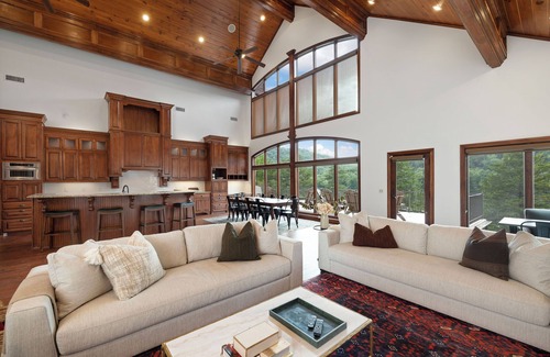 Eureka Springs Casa | The Lakeside Stay