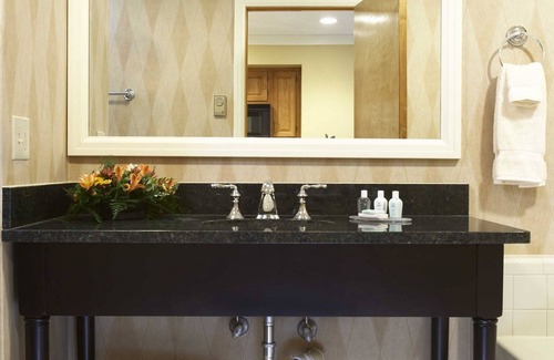 Bellaire Complejo | The Lakeview Hotel, Shanty Creek Resort