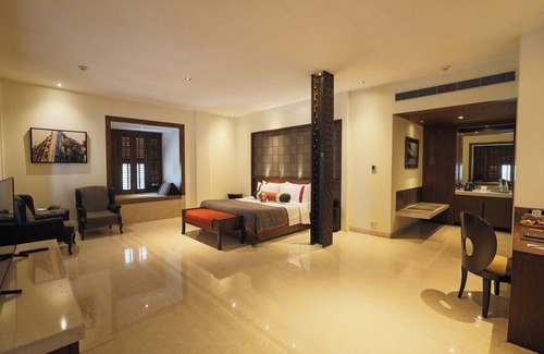 Sealdah Hotel | The LaLiT Great Eastern Kolkata