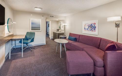 North Arlington Hotel | The Lamar