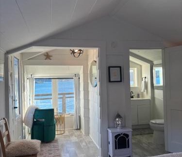 Orcas Hotel | The Landing at Orcas