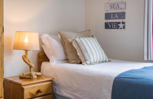 Hythe Casa | The Landing