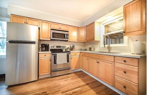 South Burlington Casa | The Landing Pad