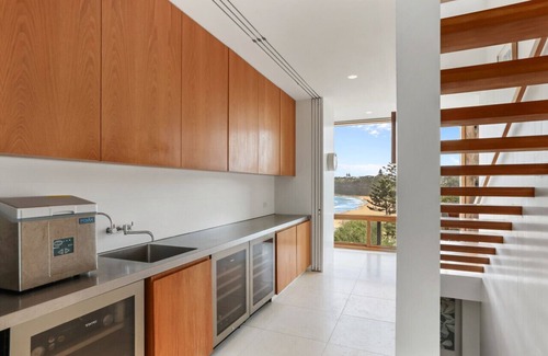 Newport Casa | The Landmark - Best of the Best