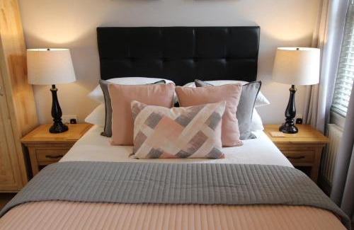 Wolverhampton Casa | The Larches