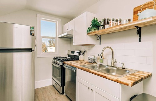 Great Falls Casa | The Lark’s Nest - A Gem in a Tranquil Neighborhood