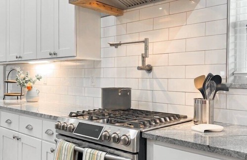 Fayetteville Casa | The Last Call | 9 min to UofA/Dickson St