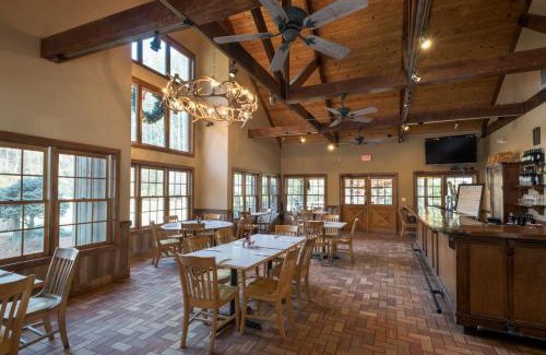 Ferguson Casa | The Last Resort by Leatherwood Mountains Resort