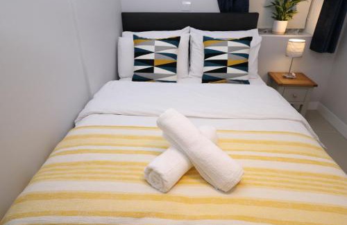 Bracknell Casa | The Lavenders