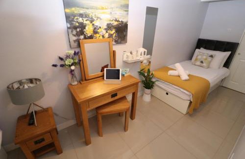 Bracknell Casa | The Lavenders