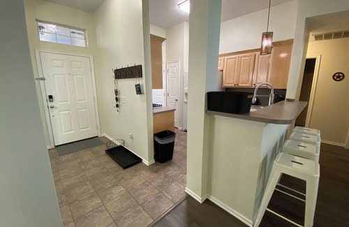 Edmond Casa | The Lazy Lasso - Western-Style Home Away From Home