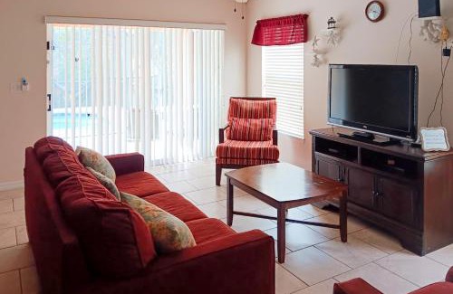 Sandy Ridge Casa | The Lazy Lush Escape