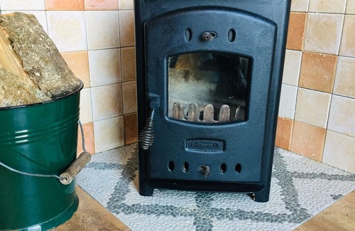 Ilfracombe Cabina | The Lazy Mare - Glamping with a View!