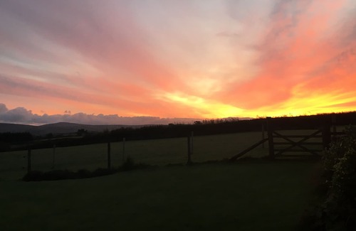 Ilfracombe Cabina | The Lazy Mare - Glamping with a View!