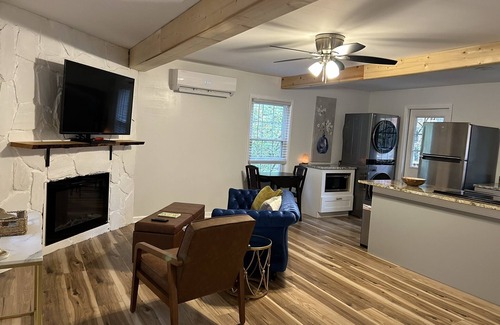 Jasper Cabaña | The Lee House - Mountain Getaway