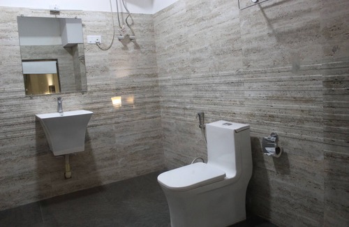 Sungava Hotel | The Leenor Regency