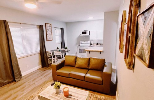 Coral Ridge Apartamento | The Leeward Apartments By Lowkl