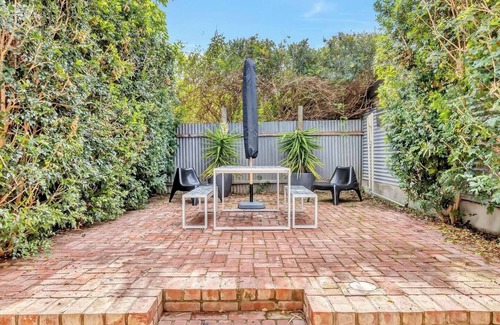 North Adelaide Casa | The Lemon Tree Charming Cottage in North Adelaide